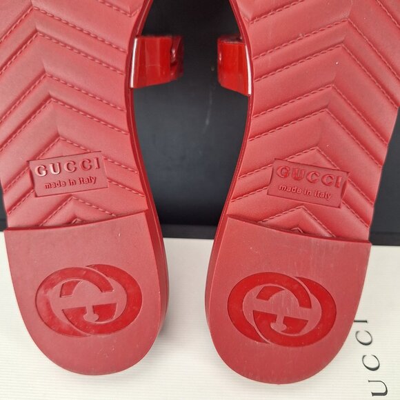 Gucci Rubber Buckle Chain Slide Sandals Womens Size 40 Hibiscus Red - Picture 9 of 14